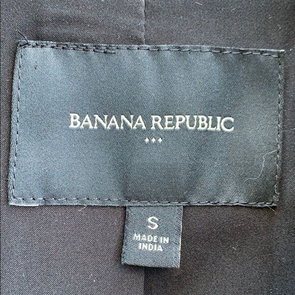 Banana Republic Asymmetrical Wool Zip Front Vest - Picture 5 of 7